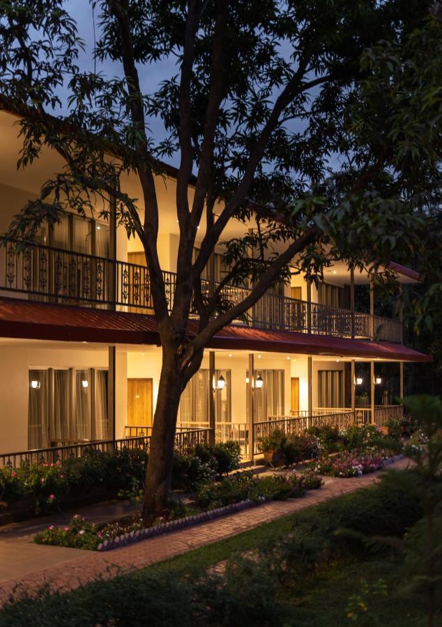 Oleander Farms, Karjat Hotel Екстериор снимка