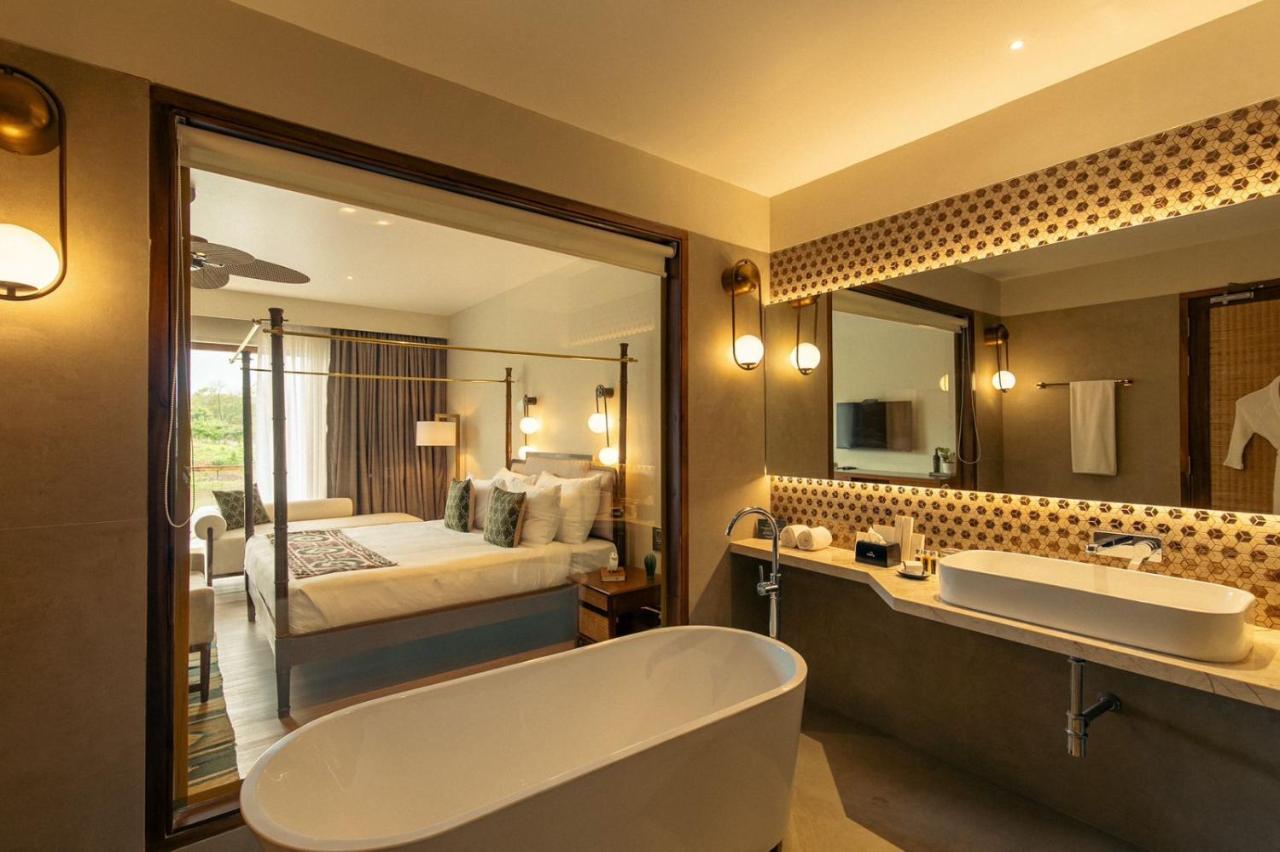Oleander Farms, Karjat Hotel Екстериор снимка